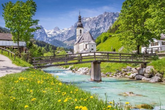 In bayerisches Ferienhausprojekt investieren In bayerisches Ferienhausprojekt investieren